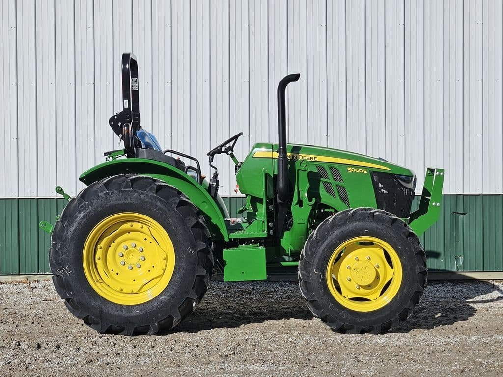2026 John Deere 5060E - Image 3